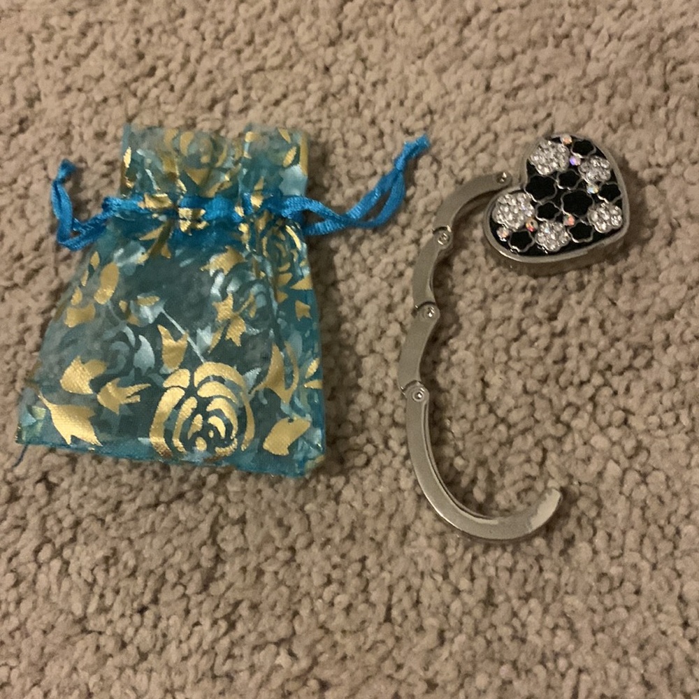 Purse Hanger in heart shape